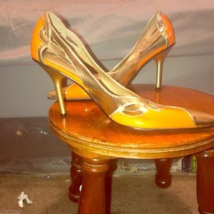 Women’s high heel